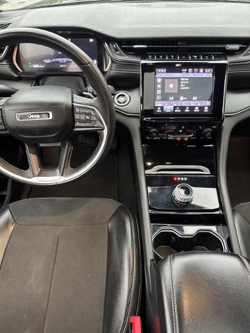 2023 Jeep Grand Cherokee L Altitude 4x4