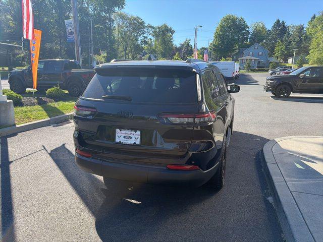 2023 Jeep Grand Cherokee L Altitude 4x4