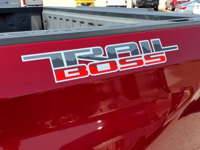 2023 Chevrolet Silverado 1500 4WD Crew Cab Short Bed LT Trail Boss