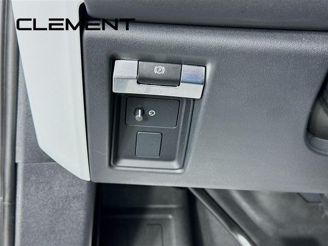 2024 Land Rover Defender 90 P300 S