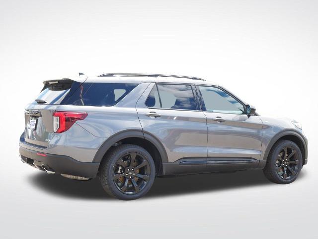 2024 Ford Explorer ST-Line