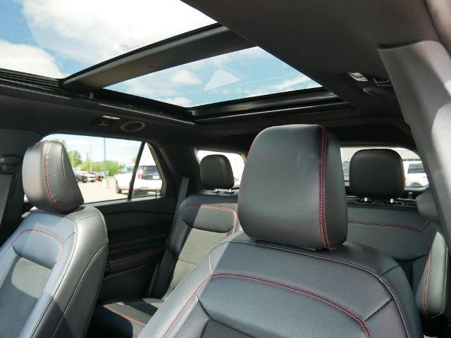 2024 Ford Explorer ST-Line