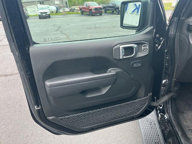 2022 Jeep Wrangler Sport S 4x4