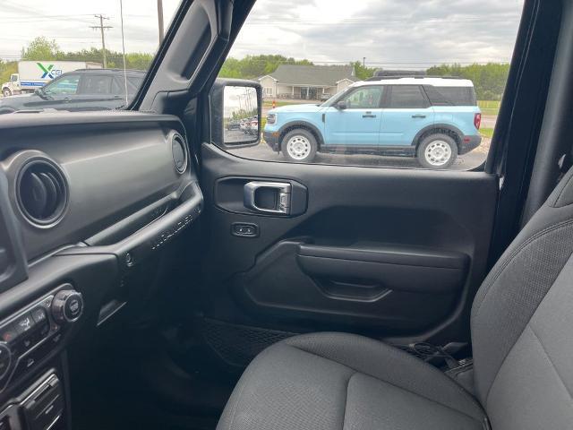 2022 Jeep Wrangler Sport S 4x4