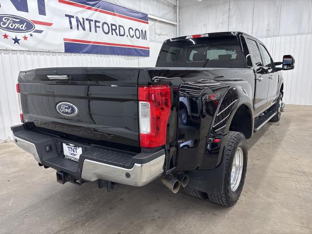 2017 Ford F-350 LARIAT