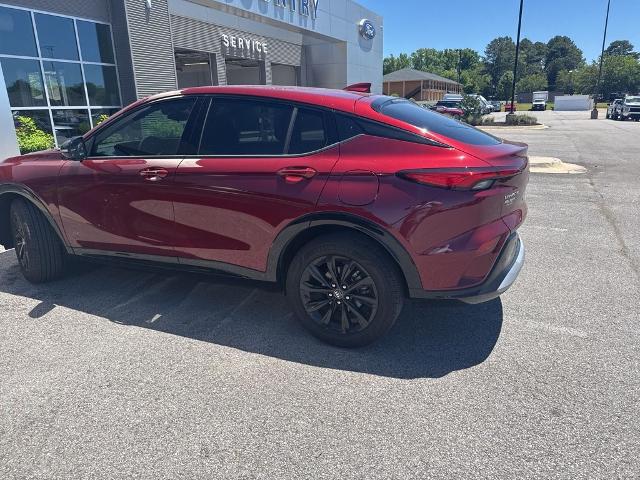2025 Buick NV Sport Touring FWD