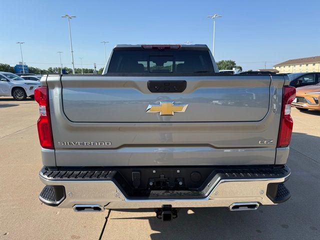 2023 Chevrolet Silverado 1500 4WD Crew Cab Short Bed LTZ