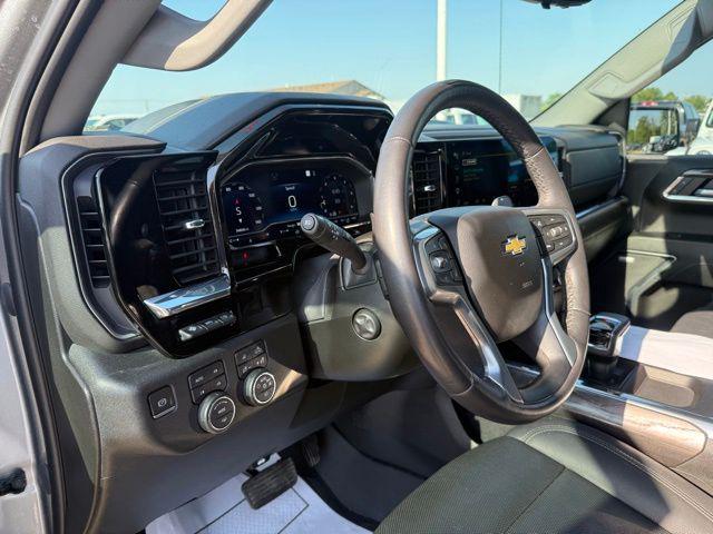 2023 Chevrolet Silverado 1500 4WD Crew Cab Short Bed LTZ