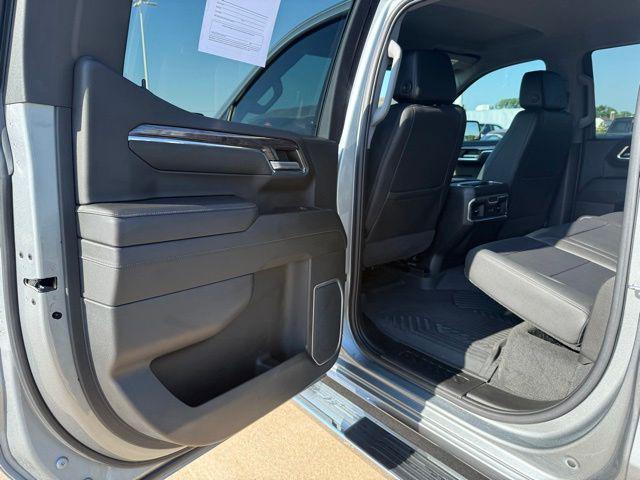 2023 Chevrolet Silverado 1500 4WD Crew Cab Short Bed LTZ