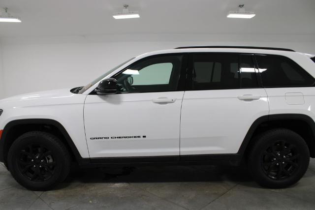 2024 Jeep Grand Cherokee Altitude 4x4