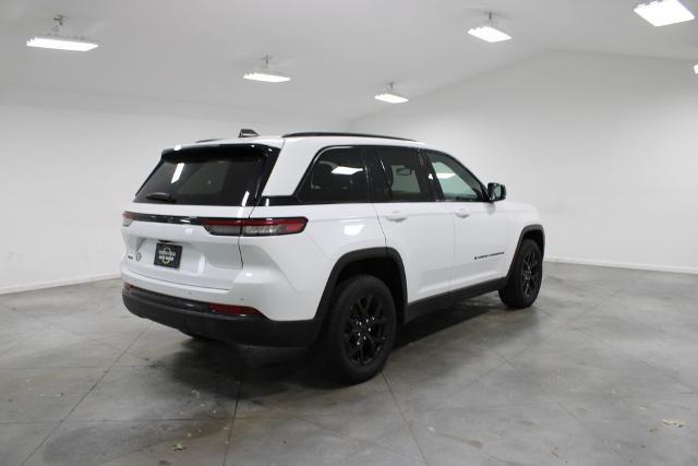 2024 Jeep Grand Cherokee Altitude 4x4