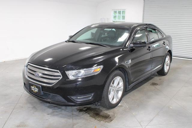 2017 Ford Taurus SEL