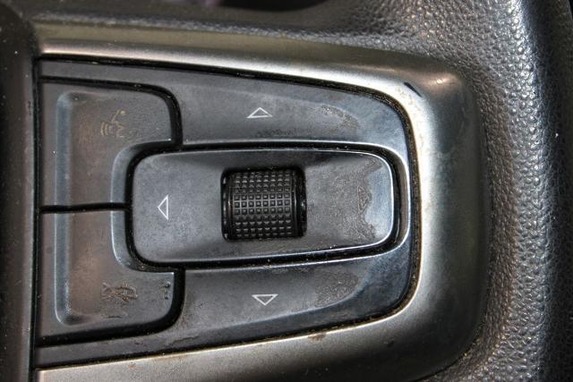 2020 Chevrolet Silverado 1500 4WD Crew Cab Short Bed LT