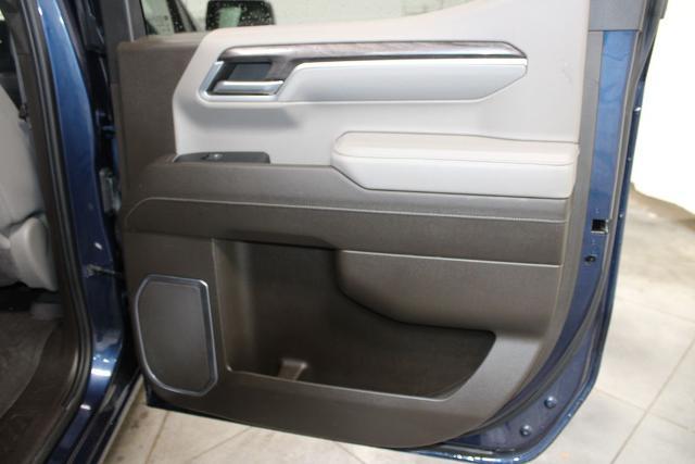 2023 Chevrolet Silverado 1500 4WD Crew Cab Short Bed LTZ