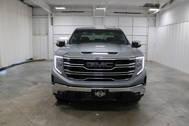 2023 GMC Sierra 1500 4WD Crew Cab Short Box SLT