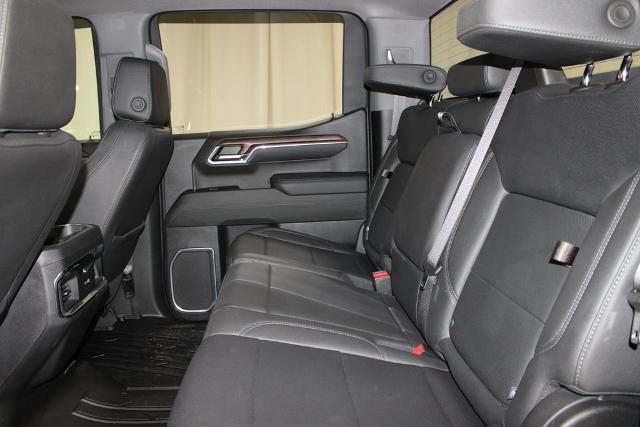 2023 GMC Sierra 1500 4WD Crew Cab Short Box SLT