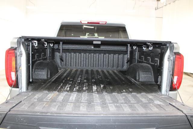 2023 GMC Sierra 1500 4WD Crew Cab Short Box SLT