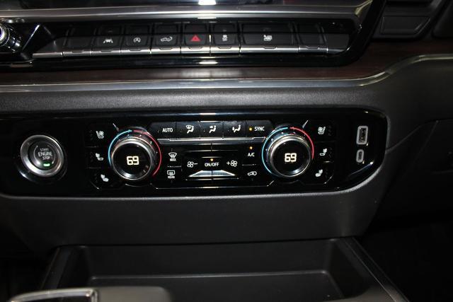 2023 GMC Sierra 1500 4WD Crew Cab Short Box SLT
