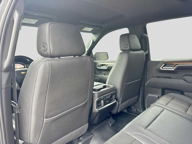 2022 Chevrolet Silverado 1500 4WD Crew Cab Short Bed High Country