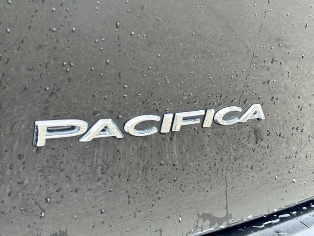 2018 Chrysler Pacifica Hybrid Limited