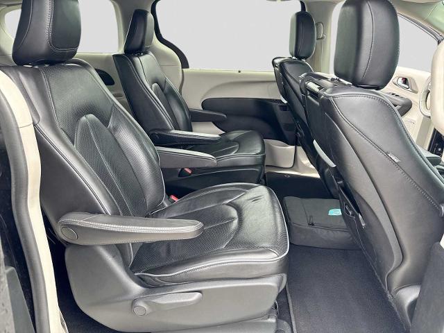 2018 Chrysler Pacifica Hybrid Limited