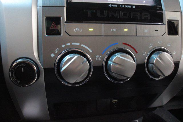 2017 Toyota Tundra SR5 5.7L V8