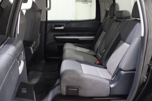2017 Toyota Tundra SR5 5.7L V8