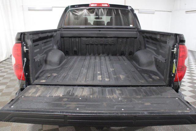 2017 Toyota Tundra SR5 5.7L V8