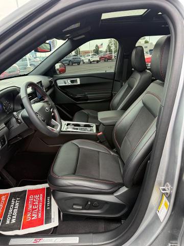 2024 Ford Explorer ST-Line