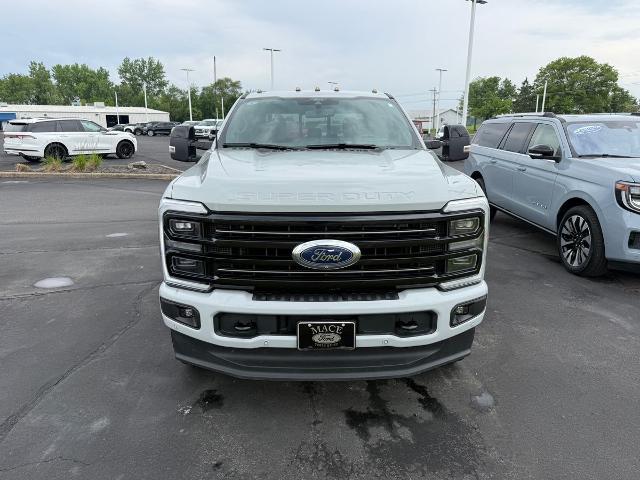 2025 Ford F-250 Platinum