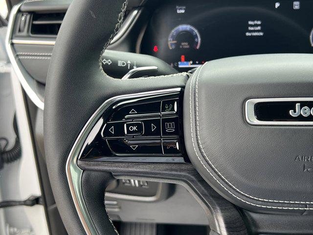 2023 Jeep Grand Cherokee Overland 4x4