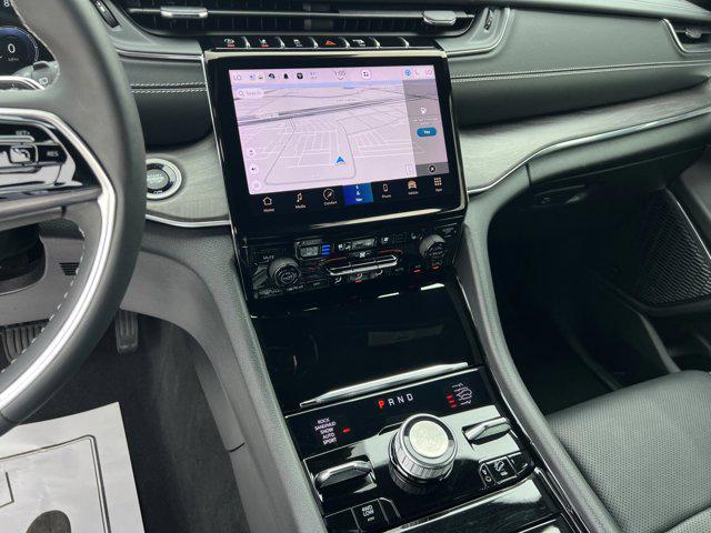 2023 Jeep Grand Cherokee Overland 4x4