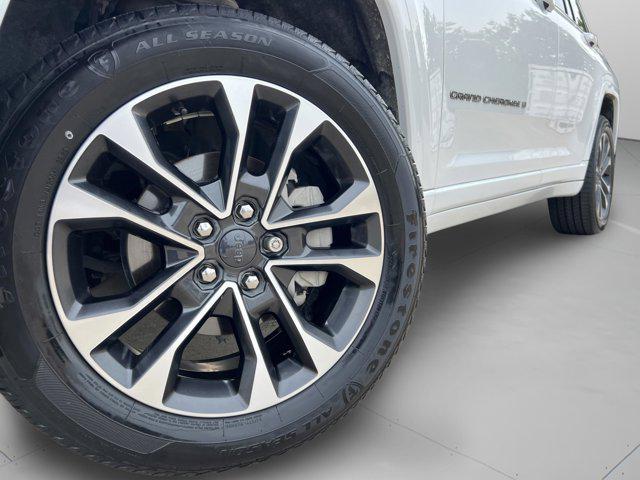 2023 Jeep Grand Cherokee Overland 4x4