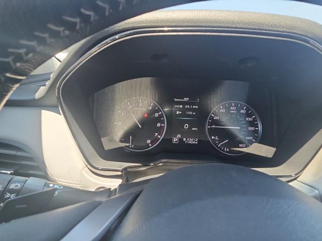 2022 Subaru Outback Premium