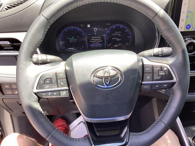 2024 Toyota Highlander Platinum