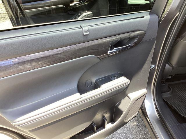 2024 Toyota Highlander Platinum