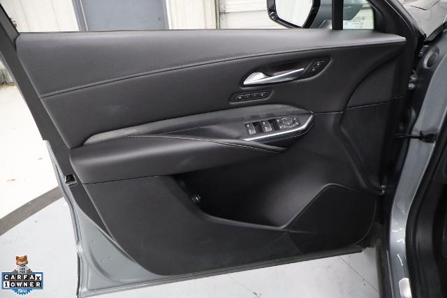 2025 Cadillac XT4 FWD Premium Luxury