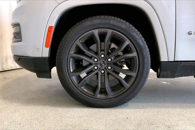 2024 Jeep Grand Wagoneer L Series III Obsidian 4x4
