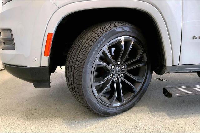 2024 Jeep Grand Wagoneer L Series III Obsidian 4x4