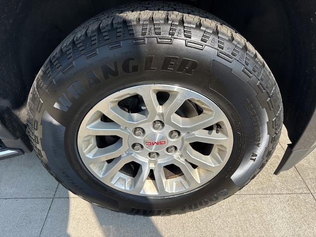 2020 GMC Yukon XL 4WD SLT