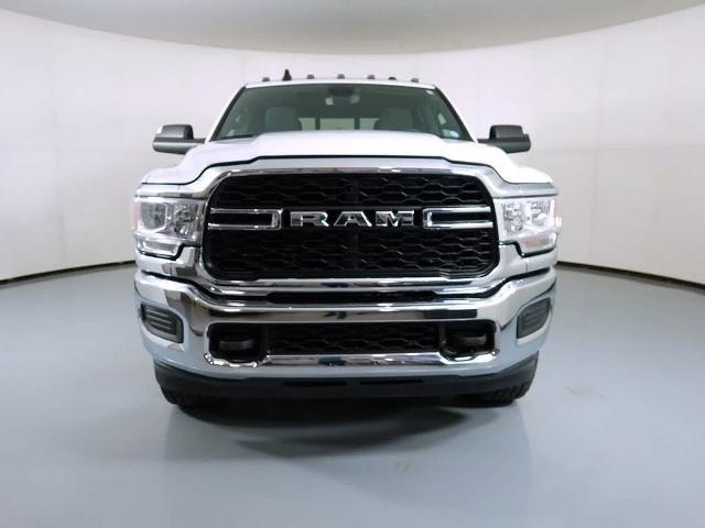 2022 Ram 3500 Tradesman Crew Cab 4x4 8 Box