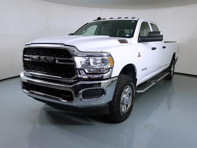 2022 Ram 3500 Tradesman Crew Cab 4x4 8 Box