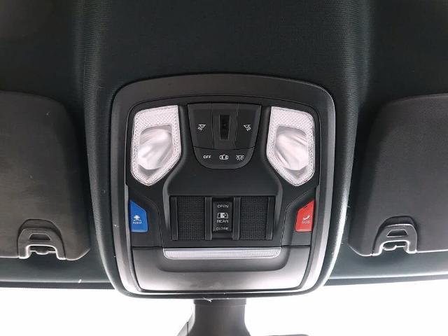 2022 Ram 3500 Tradesman Crew Cab 4x4 8 Box