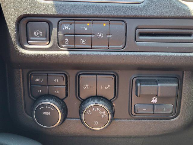 2023 Chevrolet Tahoe 4WD RST