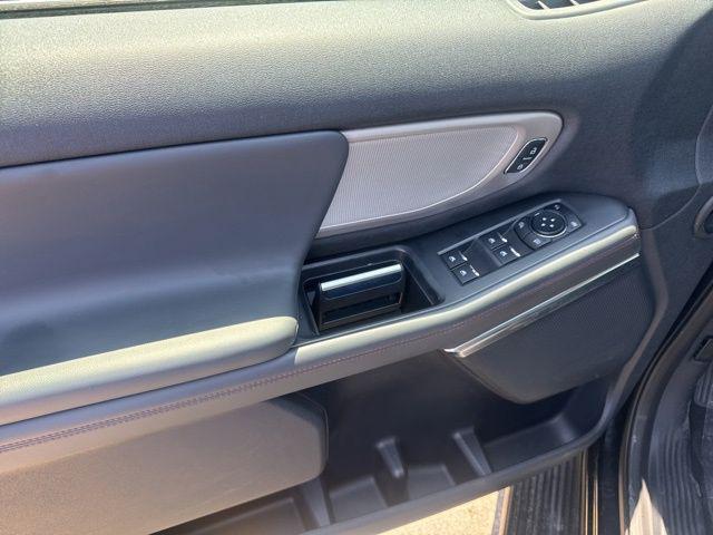 2025 Ford Expedition Active MAX