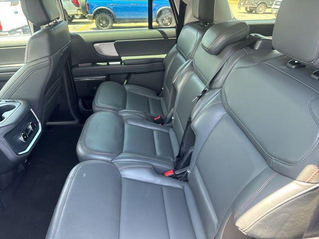 2025 Ford Expedition Active MAX
