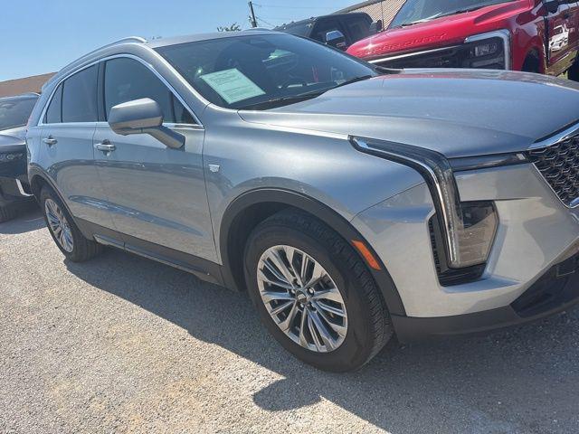 2025 Cadillac XT4 FWD Premium Luxury