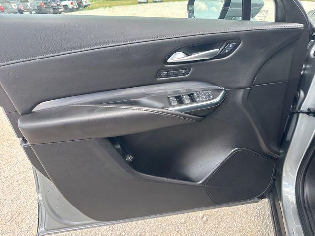 2025 Cadillac XT4 FWD Premium Luxury