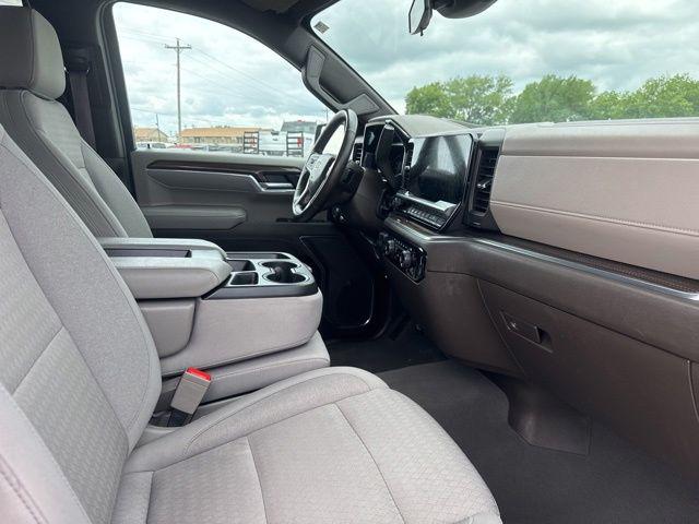 2025 Chevrolet Silverado 1500 2WD Crew Cab Short Bed LT
