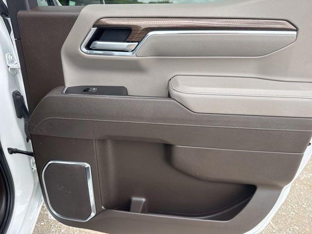 2025 Chevrolet Silverado 1500 2WD Crew Cab Short Bed LT